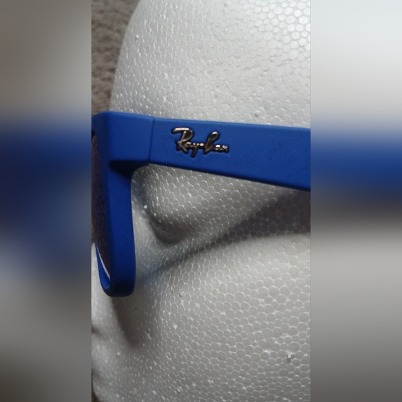 Ray-Ban Vibrant Blue Shades. Brand New. - Picture 2 of 6
